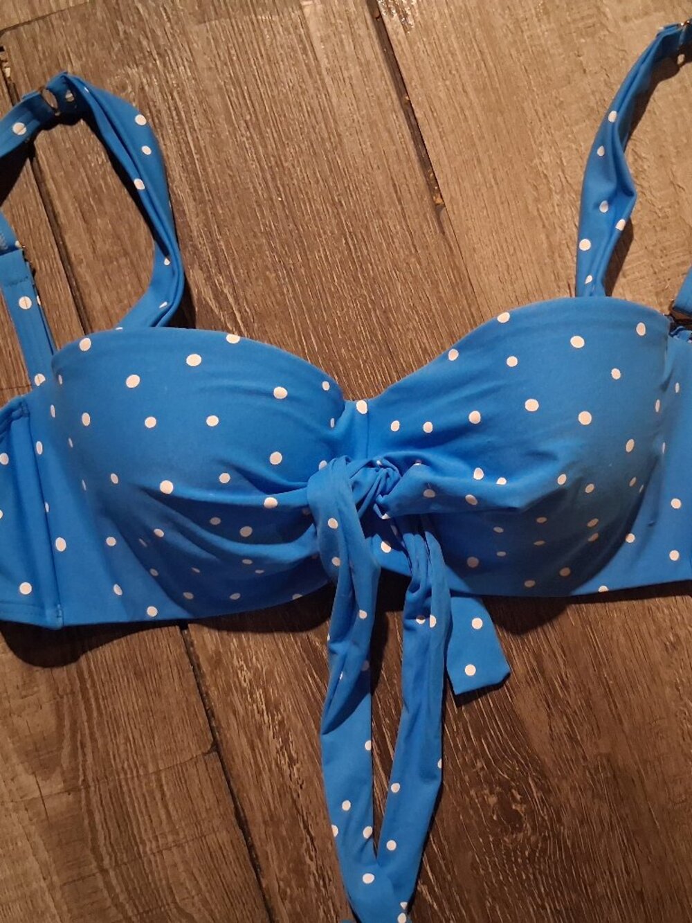 NEW Coco Reef 36 38C Wear-5-Ways Convertible Bikini Top Blue Polka Dots NWT